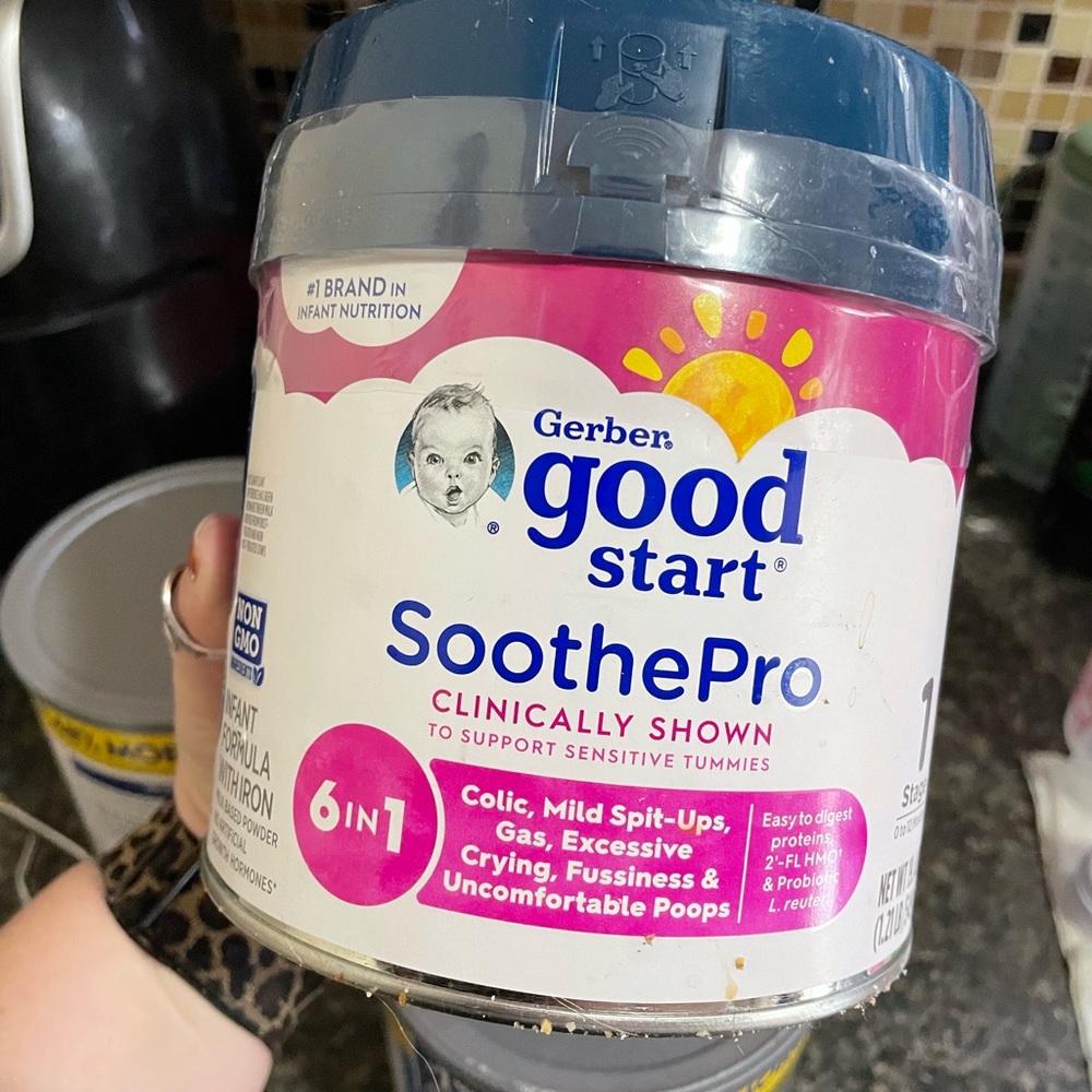 Gerber Good Start formula sealed